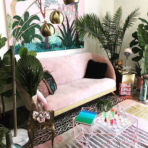 Boston_CM's tweet image. We are super thrilled to partner with @BostonContent on this awesome photography/ videography workshop featuring our talented #CMBOS volunteers, @kmaroon @ericjleone @juaterje at Hourglass Fenway - eventbrite.com/e/videophoto-w…