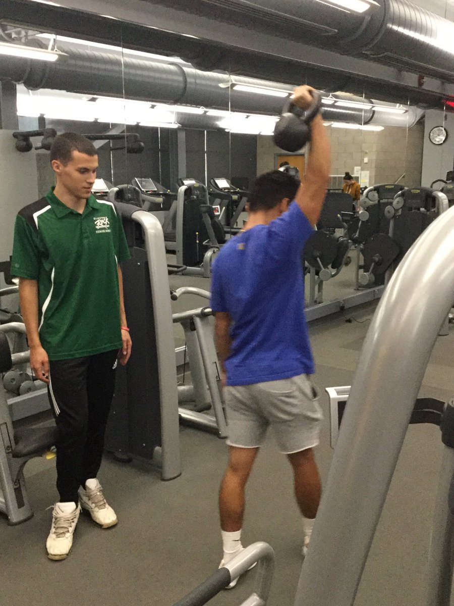 DrHolmstrup's tweet photo. Our coordinators are having a great time at @RTWorkshop coaching and cueing the 5 Fundamental Movements! https://t.co/i5r4uscQNz
