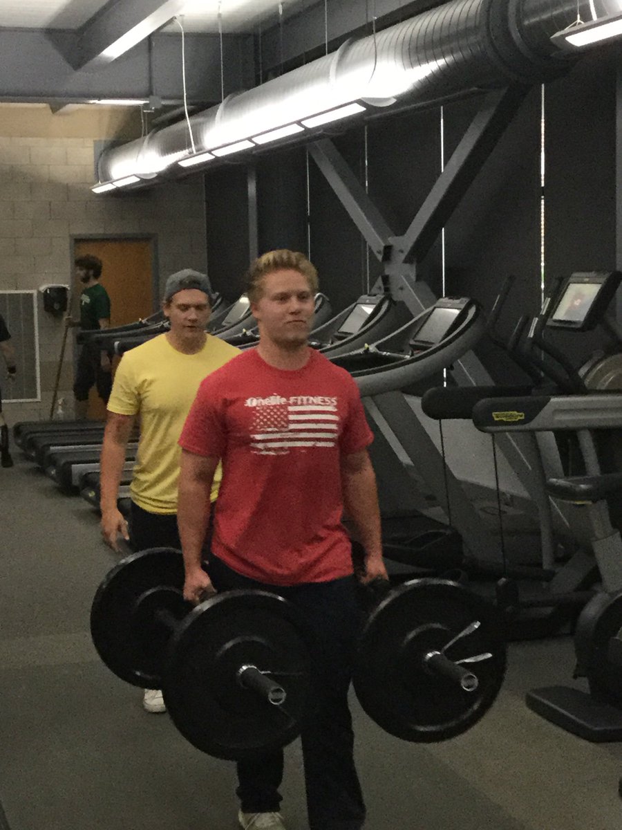 DrHolmstrup's tweet photo. Our coordinators are having a great time at @RTWorkshop coaching and cueing the 5 Fundamental Movements! https://t.co/i5r4uscQNz
