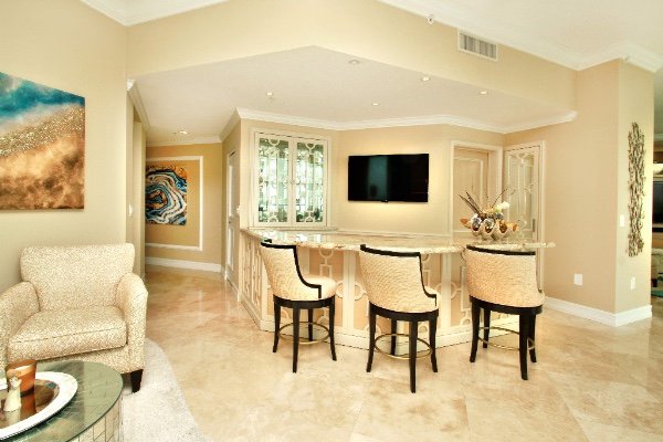 Dkhackett's tweet photo. New to Market - 17th Floor Penthouse - Las Olas - https://t.co/D0uLceg6qv https://t.co/a53M9sx529