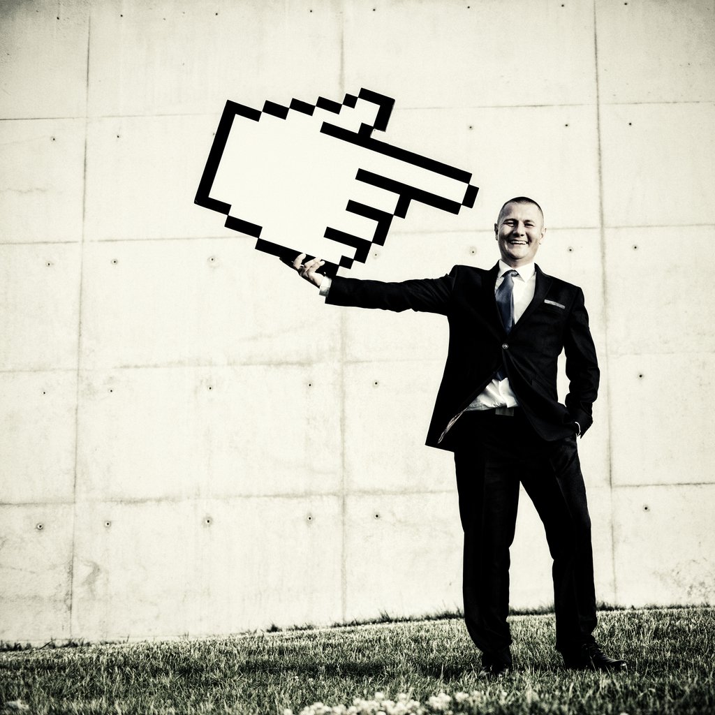 TamaraMcCleary's tweet photo. Own your #personalbrand: If you don’t control your narrative &amp; show the world what you can contribute — who will? 
https://t.co/JkLbNQRBBz #PersonalBranding #leadership #womeninbusiness #fintech #insurtech #futureofwork MT @guzmand via @digitalcloudgal @HarvardBiz https://t.co/Keop3WFIpI