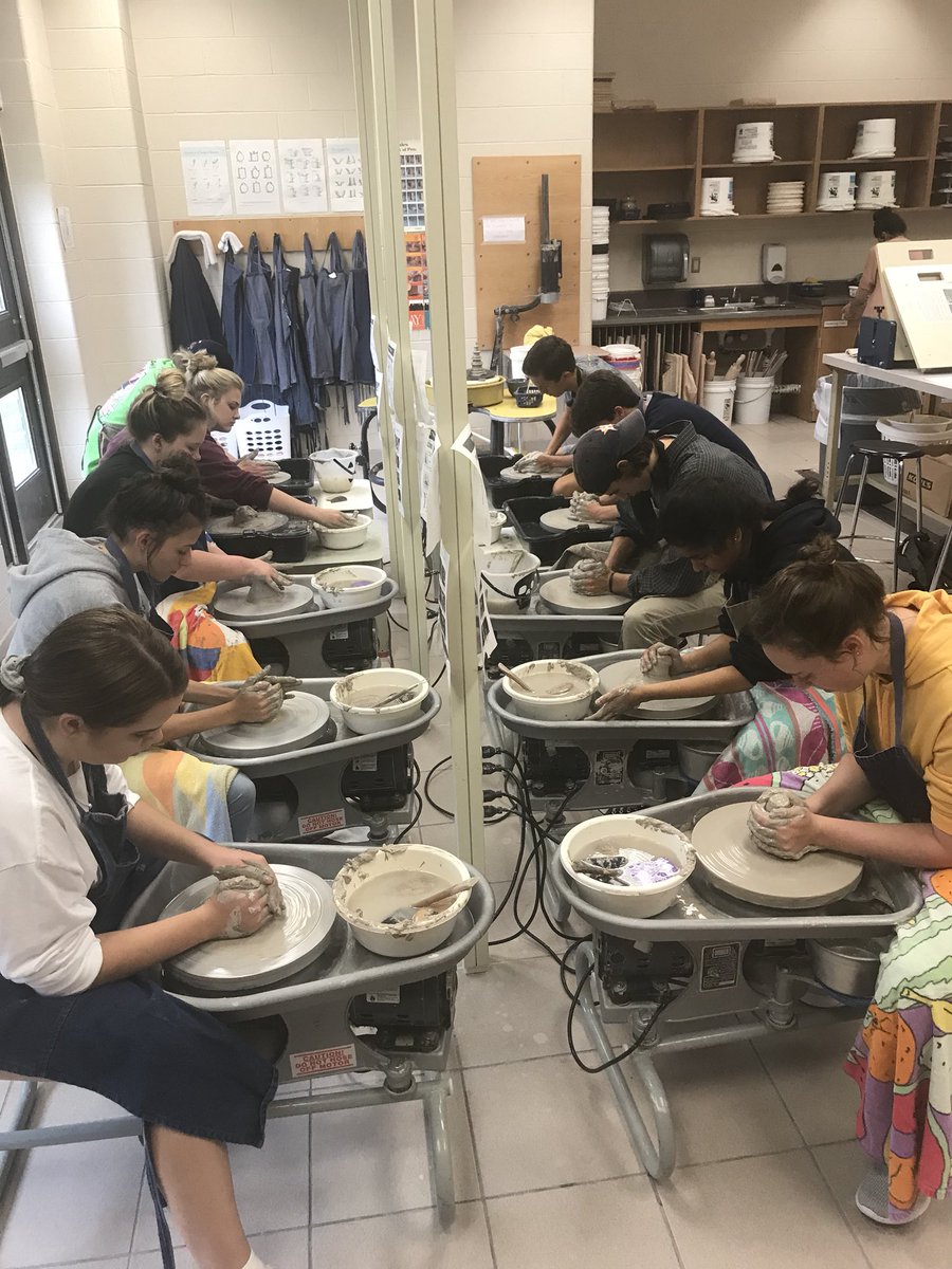 Ms Warren &amp; CB South's Ceramics 2 - 1st day on the wheel! <a href="/CBSDart/">Cҽɳƚɾαʅ Bυƈƙʂ Aɾƚ</a> <a href="/CBSouthHS/">CB South</a>