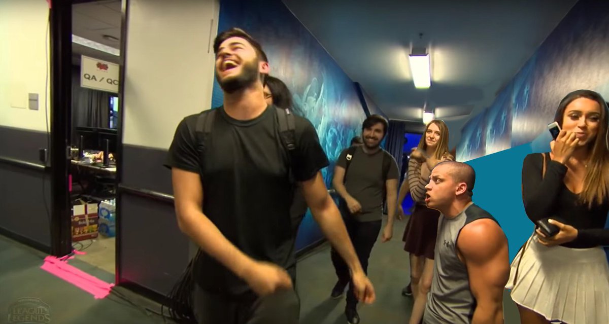 One of my biggest fans asked for a picture and I thought the least I could do was give him a shoutout, thanks for supporting the stream dude!