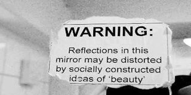 I struggle with perfectionism around my appearance. And I share about it on the blog this week. “The truth is, I know full well how flawed I am, and it pains me to show you all of my imperfections. But I am pushing back on those fears.” sarahtalksfood.com/perfect/ #REALTalkWithSarah
