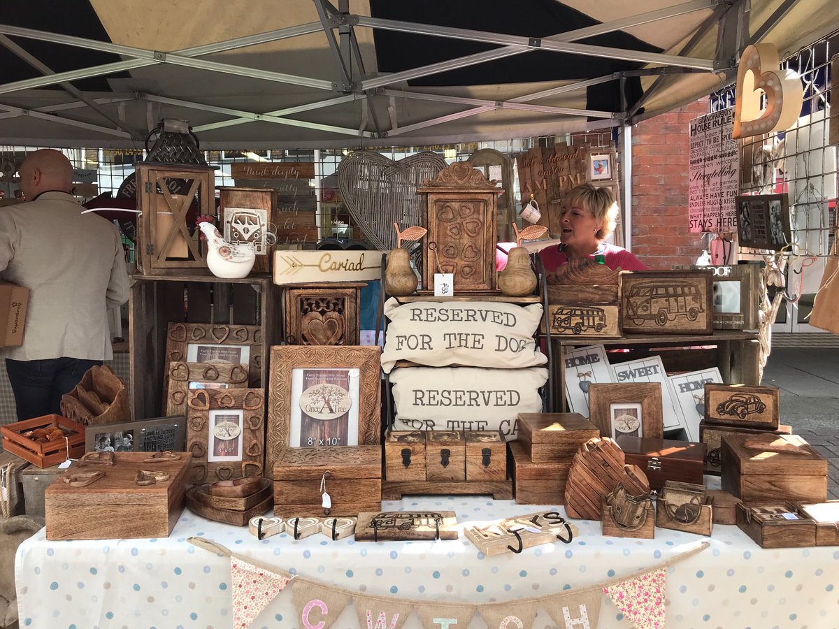 Shabby_Chicks's tweet image. It’s already that time of year again - all set up and ready to go in Neath Fair - Wednesday to Saturday 9 am - 9 pm. Lots and lots of fab new stock 😀😀👍