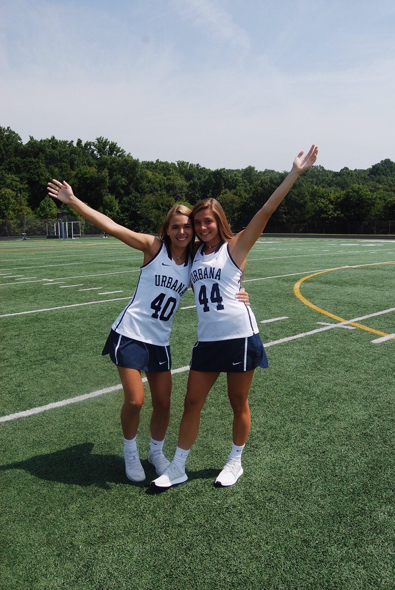oldAgeJ's tweet photo. @vanessa__m8 @alysoncasey08 #GameDay #theU🏑 https://t.co/W08YuiYsJH