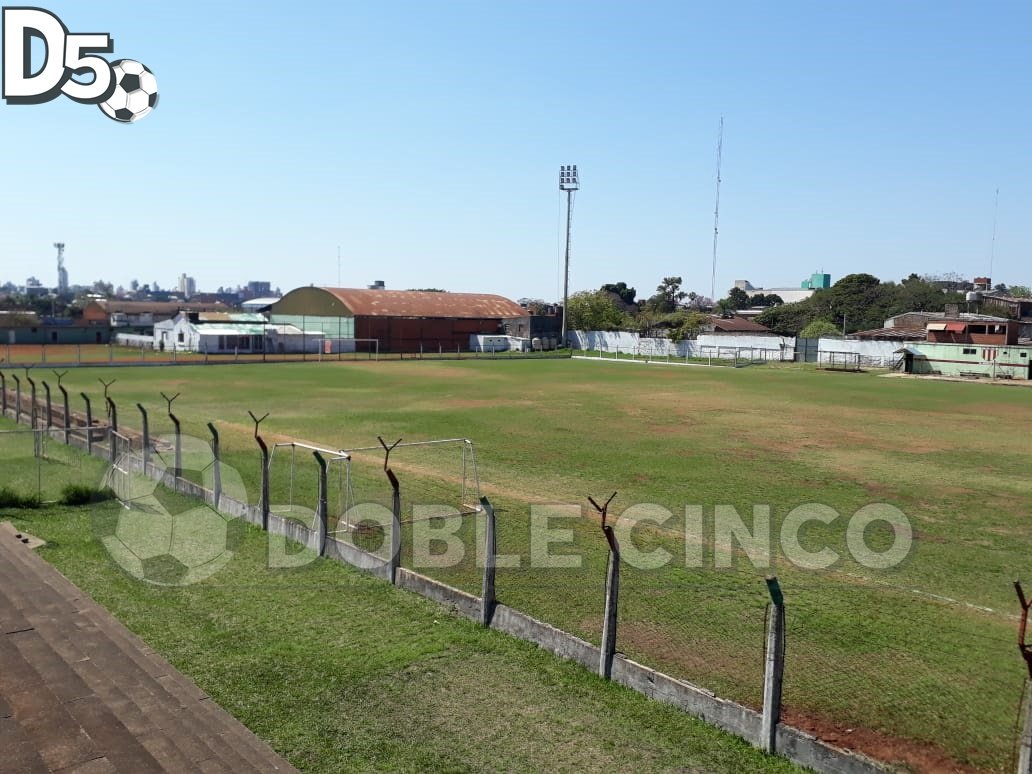 doble5inco's tweet photo. #CopaPosadeña🏆 LA FINAL
Así de encuentra el estadio de #JorgeGibsonBrown donde mañana definirán el título #Sporting ante #Huracán y lo vas a vivir en D5⚽️ https://t.co/56tqLRxar6