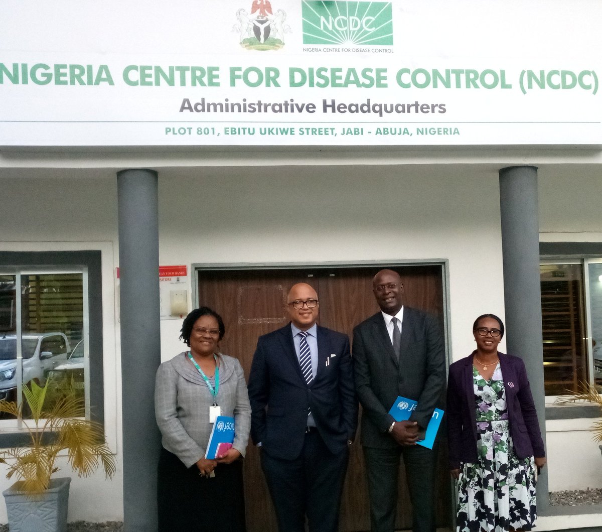Towards strengthening response to disease outbreak in #Nigeria! <a href="/UNICEF_Nigeria/">UNICEF Nigeria</a> &amp; <a href="/NCDCgov/">NCDC</a> commit to stronger partnership &amp; collaboration.