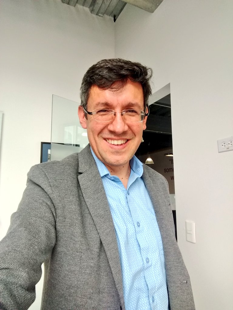 Víctor @Solano Franco tweet media