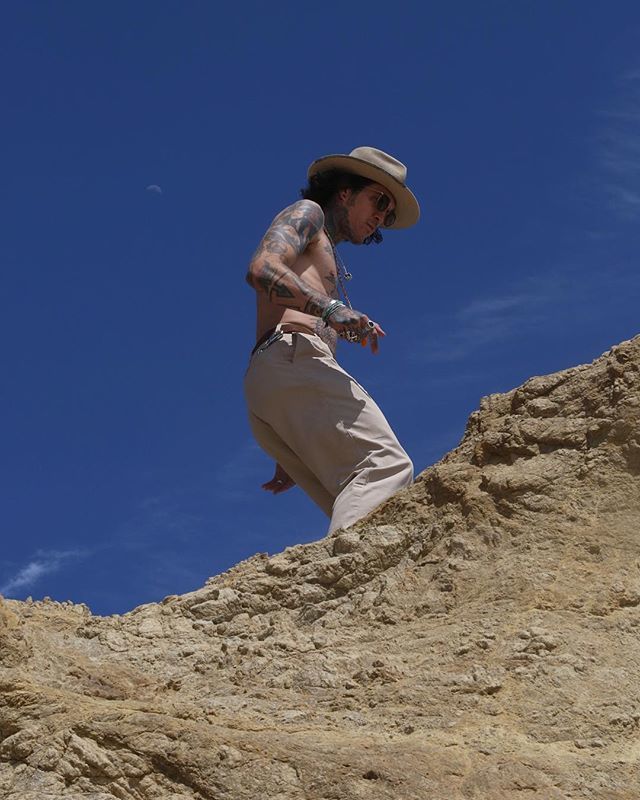 TheRealJimmyQ's tweet image. •Get lost • Photo • @jettyimages_  #Malibu #BeachBum #MojoRising