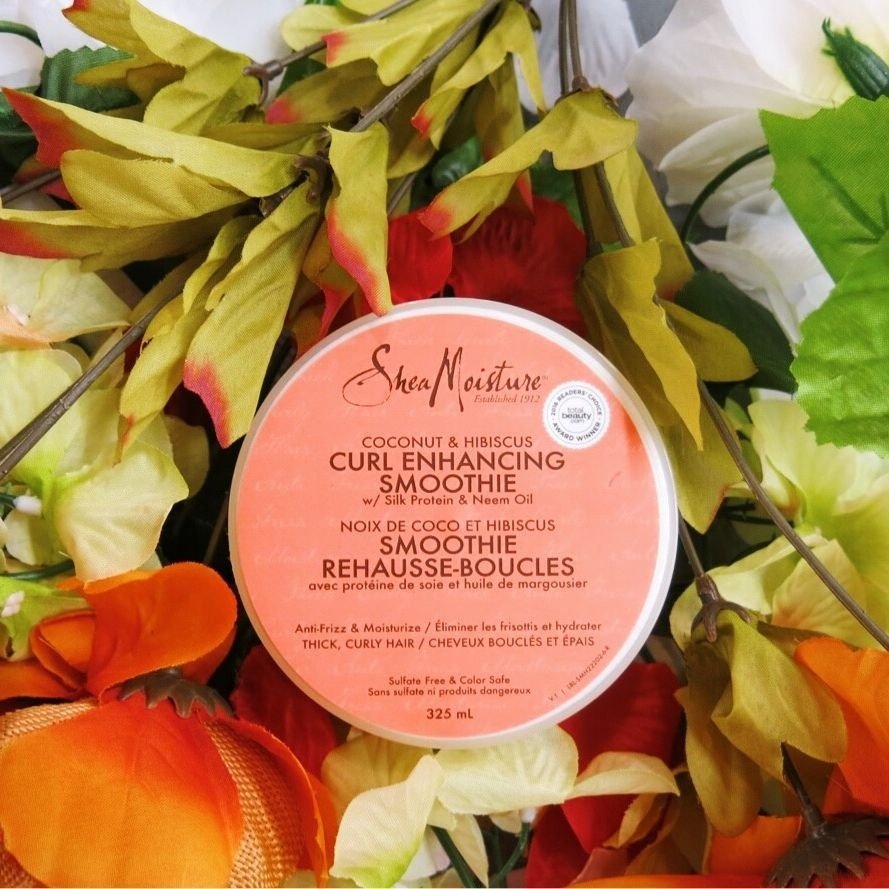 SheaMoistureCA's tweet image. It&apos;s always a good choice to go with the Coconut and Hibiscus Curl Enhancing Smoothie. Double tap if you agree.  @WalmartCanada #curlboss #coconutandhibiscus  #sheamoisture #sheafam #shealove #allnatural #haircareproducts #hairlove #haircare  #naturalhaircare #naturalproducts
