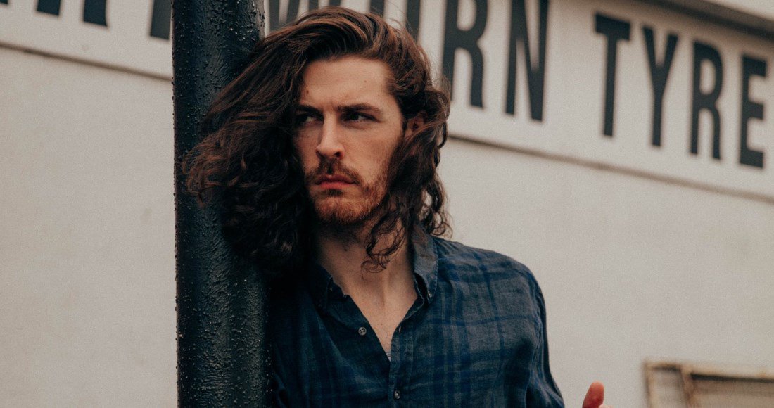irishcharts's tweet photo. ICYMI: @Hozier set to dominate this week's Official Irish Singles Chart https://t.co/RSjpu3WSHT https://t.co/62T3LyMqsX