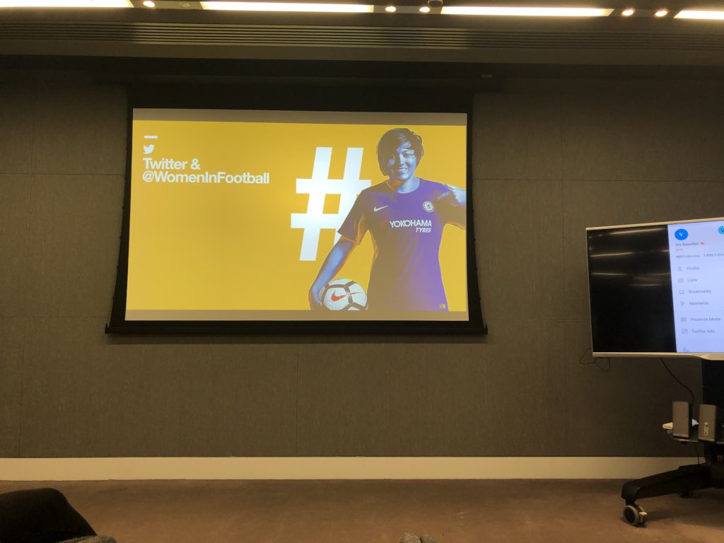 Hayley Fox tweet media