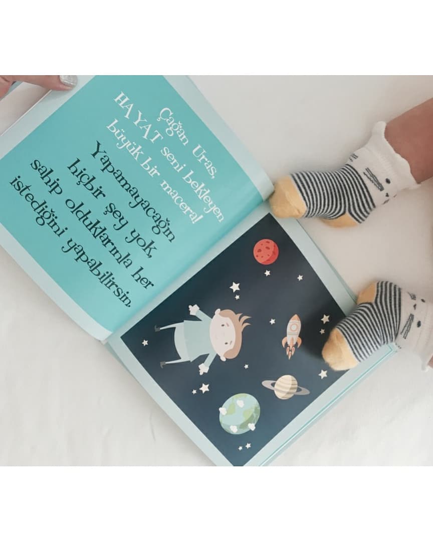 Ağaç yaşken eğilir! 😇 Çağan Uras için özel olarak kitap bastık! Sizin miniğiniz de hazırlayalım🎈🙂  | 45.99₺ |
👉 kitapfabrikasi.com/kisiye-ozel-co…
 #kitapfabrikası #ismeozel #cocukkitabi