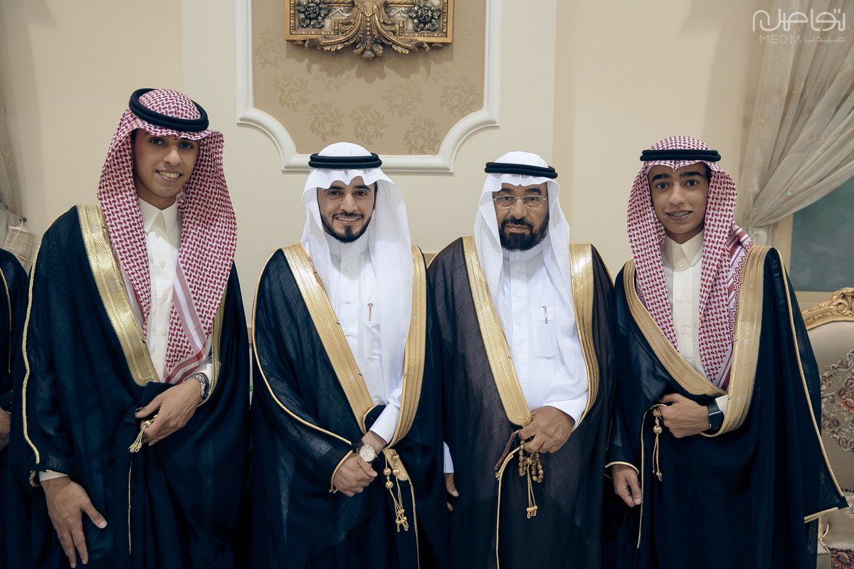 تغطية | زواج 

الأستاذ: باسم بن علي الشامخ

صور 📸
twasul34.com/2018/09/11/349…

فيديو  🎥
youtu.be/pBvMOXLccVU