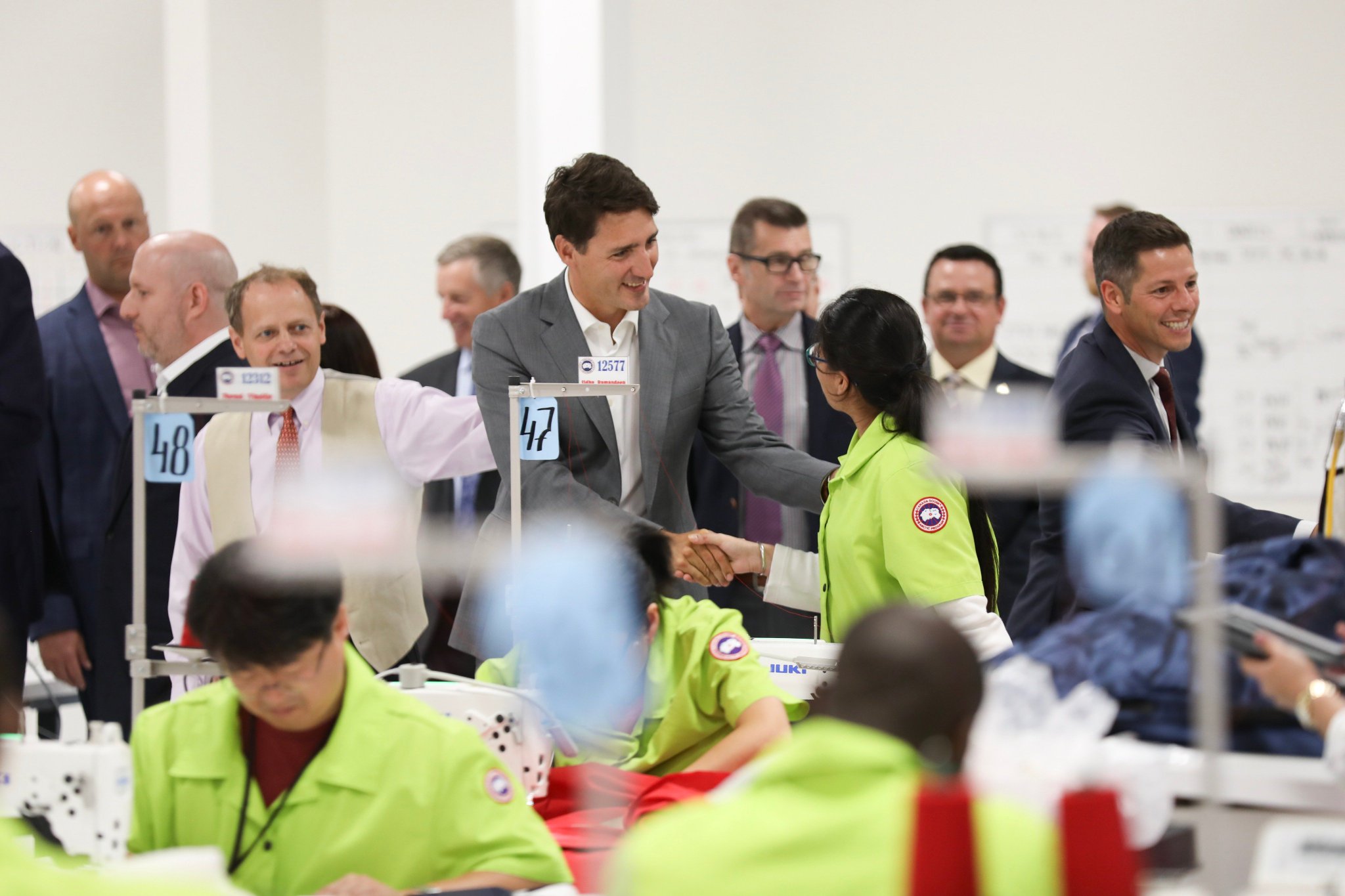 Justin Trudeau on Twitter "Hundreds of new jobs are coming to Winnipeg