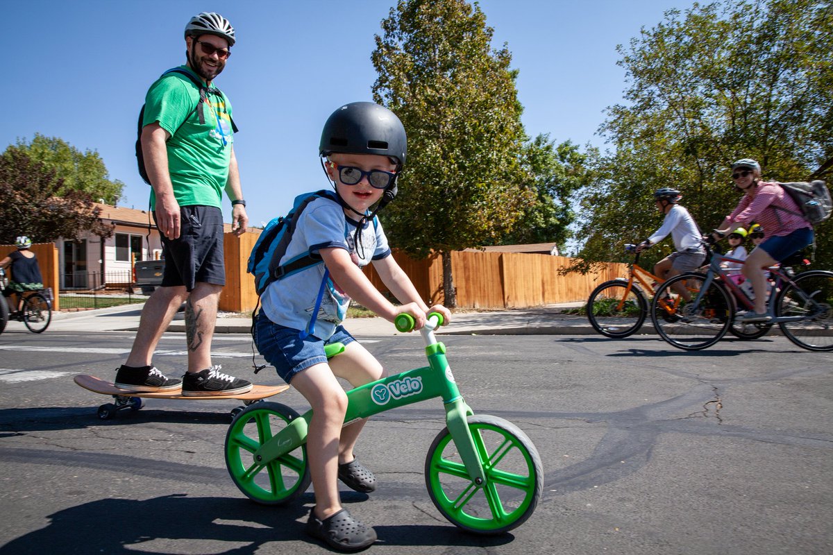 fortcollinsgov's tweet photo. Thanks for celebrating another great #OpenStreetsFC this weekend with your neighbors, the @FCBikes team and all the wonderful volunteers! https://t.co/LY4xDuK9zs