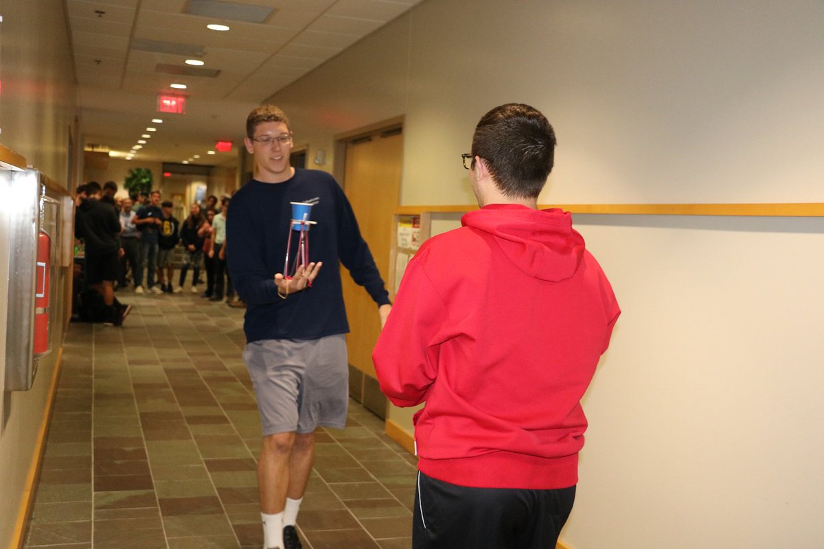 WidenerUniv's tweet image. Freshmen in the #WidenerEngineering Learning Living Community (LLC) put their engineering innovation, teamwork and speed to the test during a bridge building challenge. Full album here 👉 bit.ly/2p0HPxb
