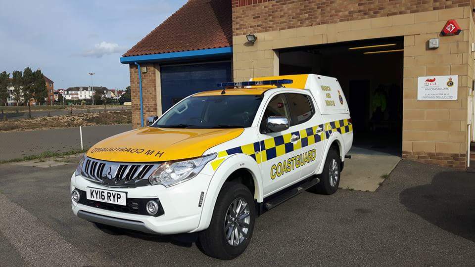 clacton_CG's tweet photo. Goodbye to our 16 plate CRV
Today it was replaced by a brand new CRV able to carry our Mud Rescue stretcher and equipment able to carry out an Immediate mud or water rescue #999Coastguard #newtruck #Mitsubishi #Essex #mudteam https://t.co/KtmSI2Qed9