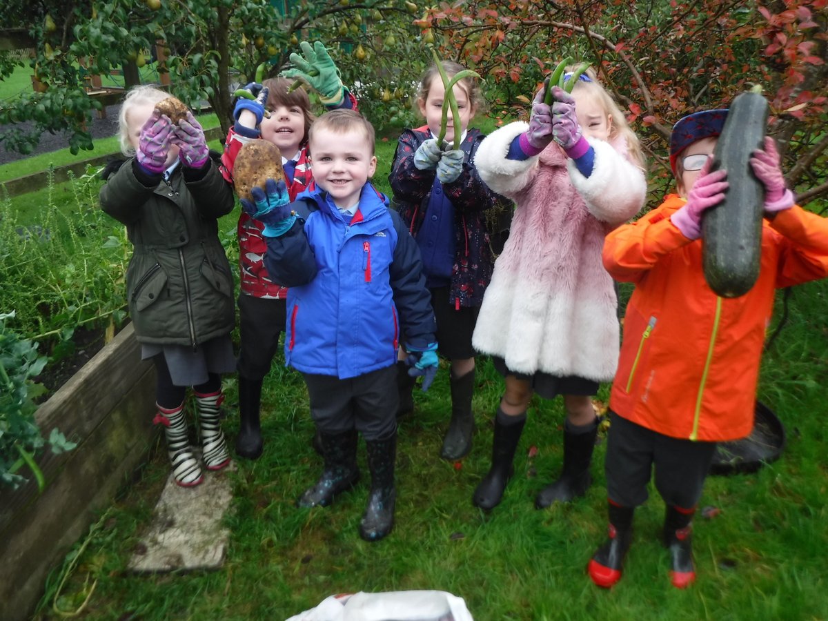 oc_kirklees's tweet image. PLS RT Three great funds opening today - looking forward to supporting some more fantastic work by our local voluntary groups! goo.gl/tjxRXt