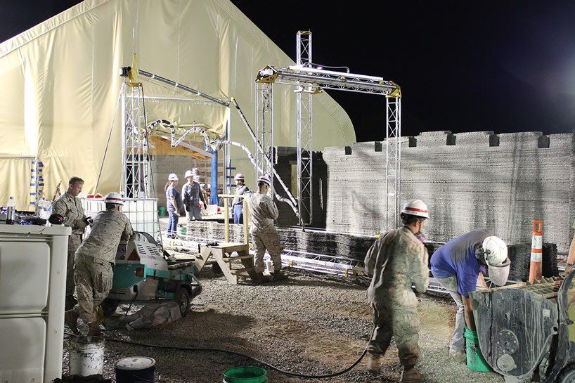 Salesguy_Neil's tweet image. Semper Innovatus? US military uses 'world’s largest' 3D printer to build concrete barracks buff.ly/2wZLzlW #construction #technology #innovation #building #concrete #future #design #3Dprinting #Military