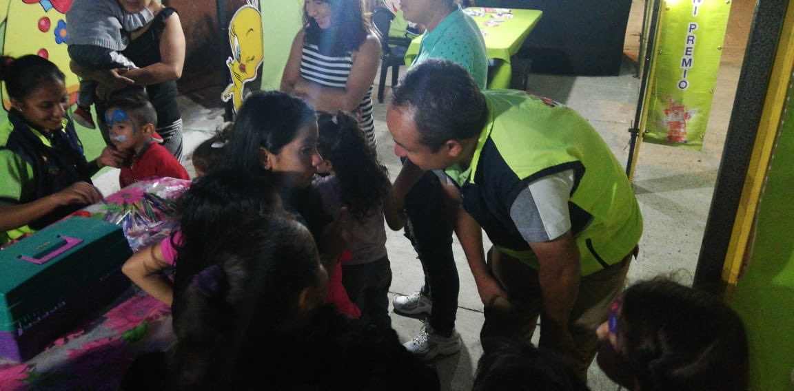 muniguate's tweet image. Convivencia familiar en Llano Largo 2 junto al equipo de la Alcaldía Auxiliar de #Zona25. #GuatemalaValeLaPena #AlcaldiasAuxiliaresTrabajando #Convivencia