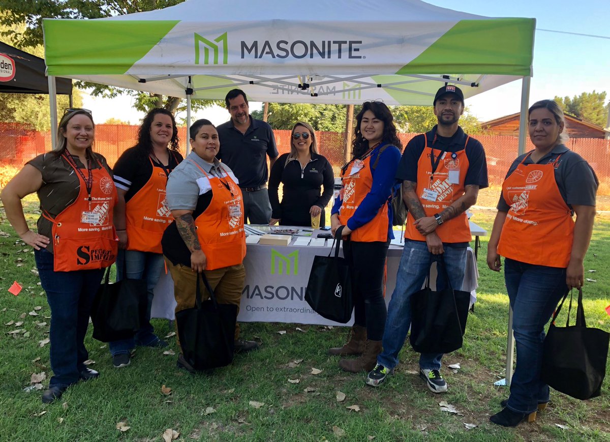 EmilyMasoniteSF's tweet photo. Great turnout today in the Central Valley #masonite #helpingpeoplewalkthroughwalls https://t.co/Ozz7IpVT8q
