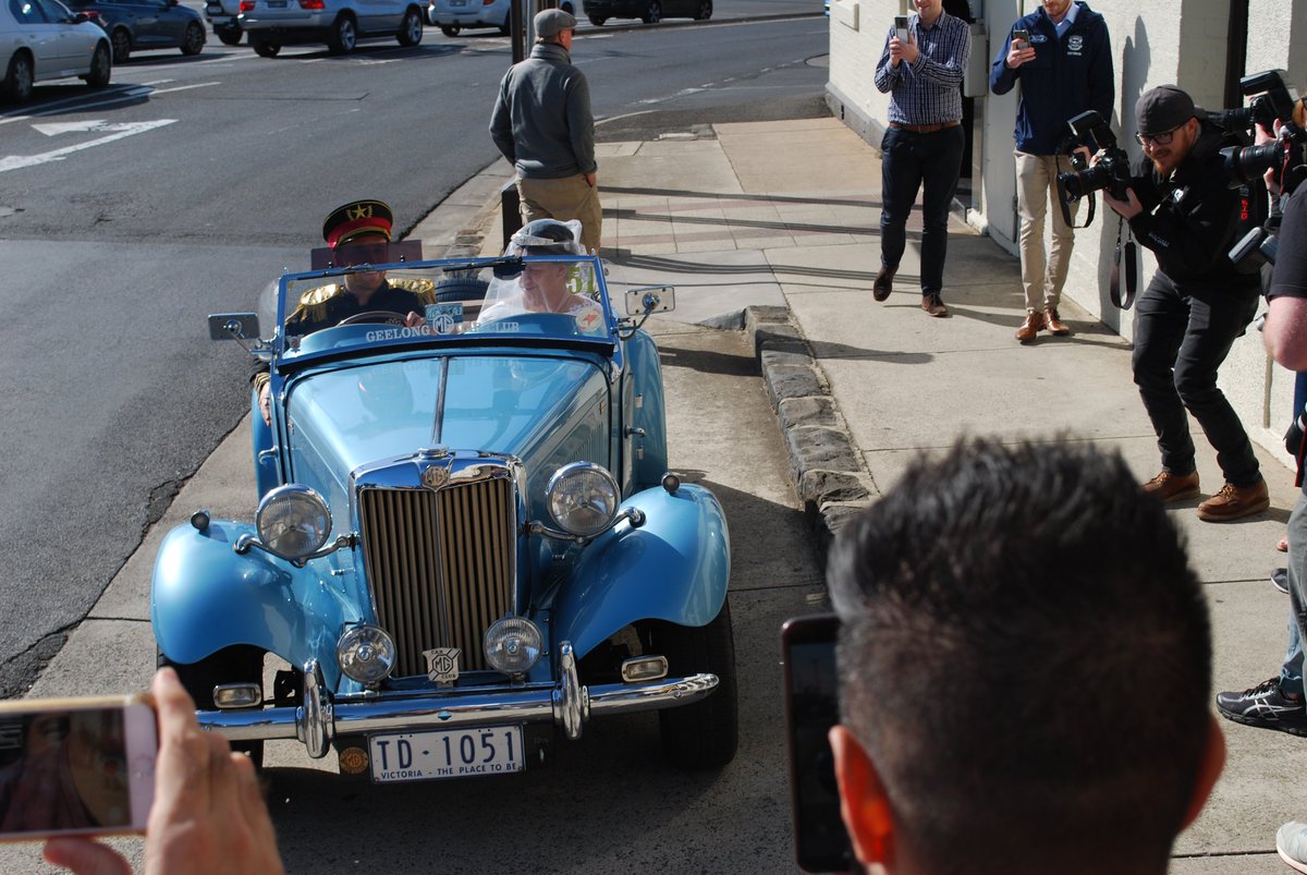 The <a href="/GeelongCats/">Geelong Cats</a> don't fail to impress on their Wacky Wednesday. Who was your pick for best dressed? 1/5 #GeelongCats #Geelong #WackyWednesday #GeelongCatsWackyWednesday