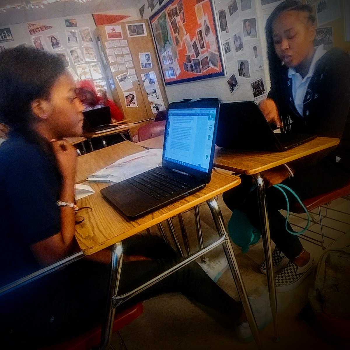 DreTaylor50's tweet photo. #JaguarCaught #Reading2Learn @APSHarperArcher in #GAStudies #ReadBabyRead
@Mstewart_2u @Mrstdgreen @SocStudiesAPS https://t.co/v4Jt7iglzD