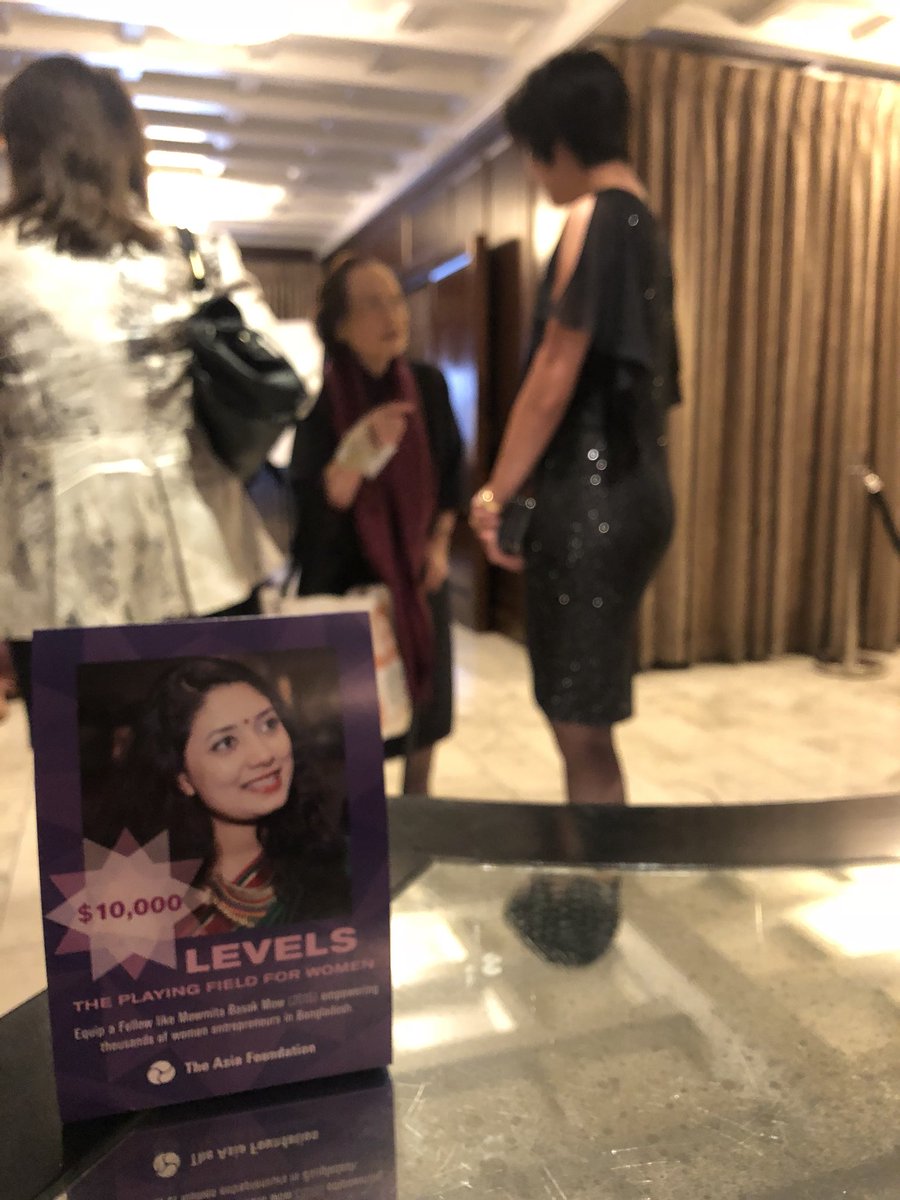 Asia_Foundation's tweet photo. Tonight we welcome this evening’s guests, the #AsiaDevFellows and honoree #BanKiMoon to the 2018 Leaders on the Frontlines Award Dinner in San Francisco. #MoveToTheFrontlines https://t.co/WbHRBLnj3T