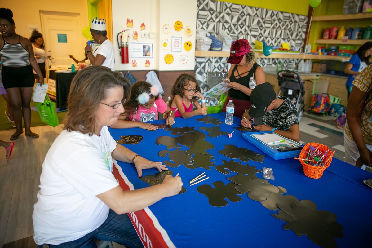 PRE4CLE's tweet photo. #BeacuseofArtsEd #EarlyChildhood students get to learn through play and develop creativity that lays the foundation for future success! #ArtsEdWeek https://t.co/7b29Uh9QjI