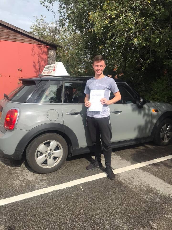 lindseymoo's tweet photo. Additional driver to our taxi rank today #passedfirsttime #zerofaults boom to my boy 💙🏎 https://t.co/QVcLNbRT45