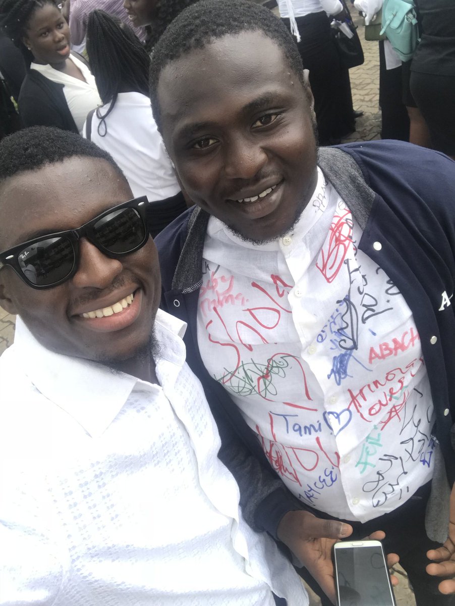_Abdulquyum's tweet photo. Congratulations Guys. May the Good Lord guide and protect y'all your days at the law school. L. L. B. in the bag! cheers. ππππ #INVICTA18 https://t.co/QBQrBBzIp0