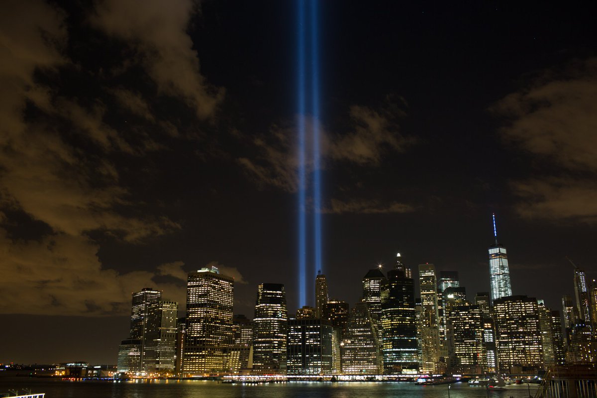 Summers4Chicago's tweet photo. 17 years later, remembering all the lives lost on this day and reflecting on how grateful I am for the first responders who selflessly risked their lives to help others in time of need. #Honor911 #NeverForget https://t.co/t2RwBrS3KO