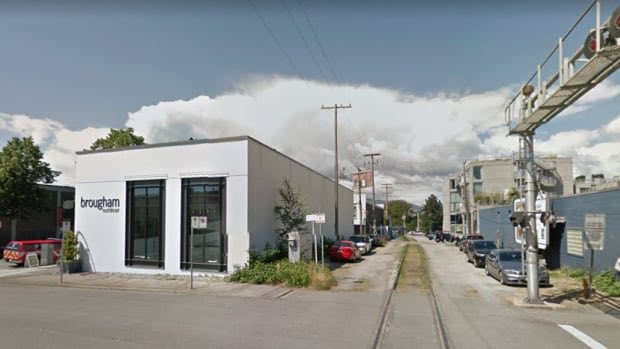 Kyip_CapU's tweet photo. City of Vancouver vote allows CP to buy back 4 blocks of Arbutus Corridor for $1
https://t.co/T8ej3HPTMb https://t.co/tG7fl3zwZf