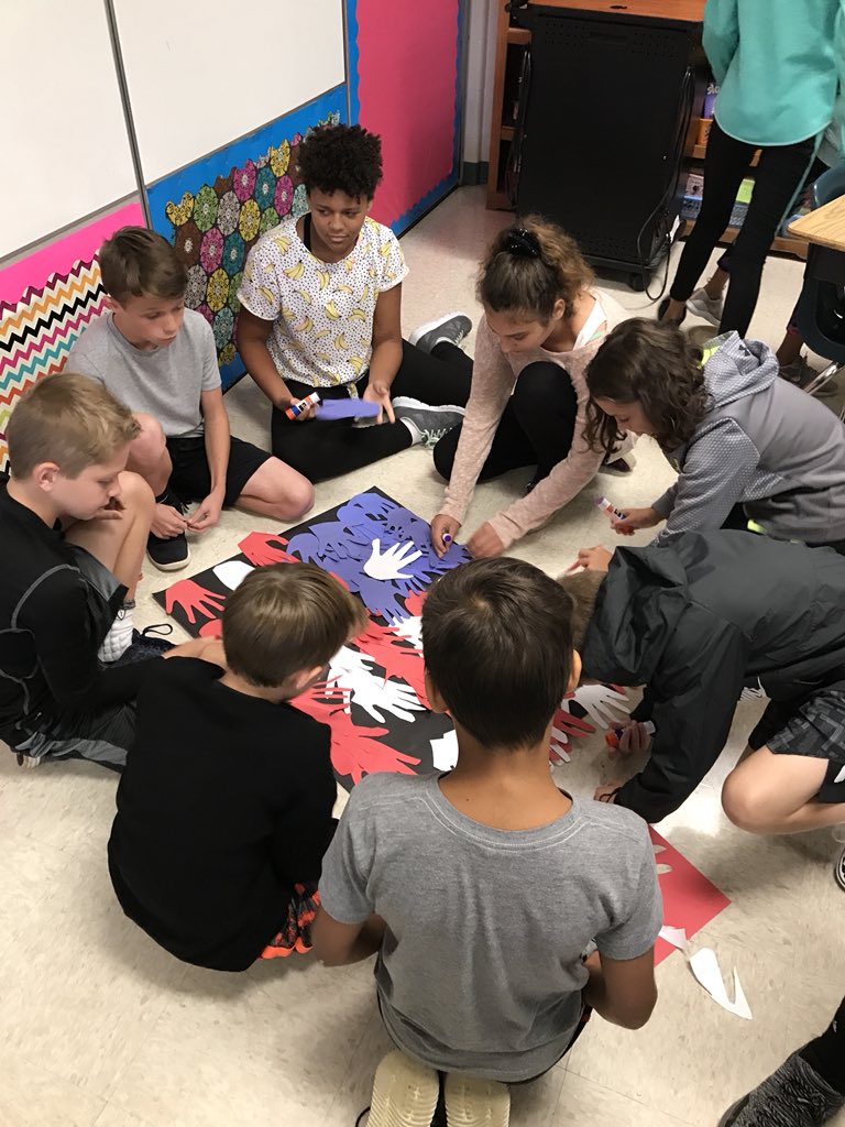 APearson_MI's tweet photo. United we stand, hand-in-hand, as we #neverforget! Ss read “From Terror to Hope” and created a patriotic #Masonmoment https://t.co/vj8rmhMNee