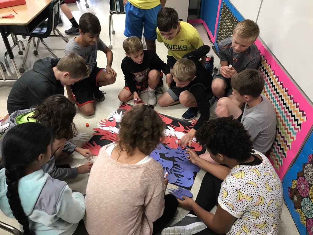 APearson_MI's tweet photo. United we stand, hand-in-hand, as we #neverforget! Ss read “From Terror to Hope” and created a patriotic #Masonmoment https://t.co/vj8rmhMNee