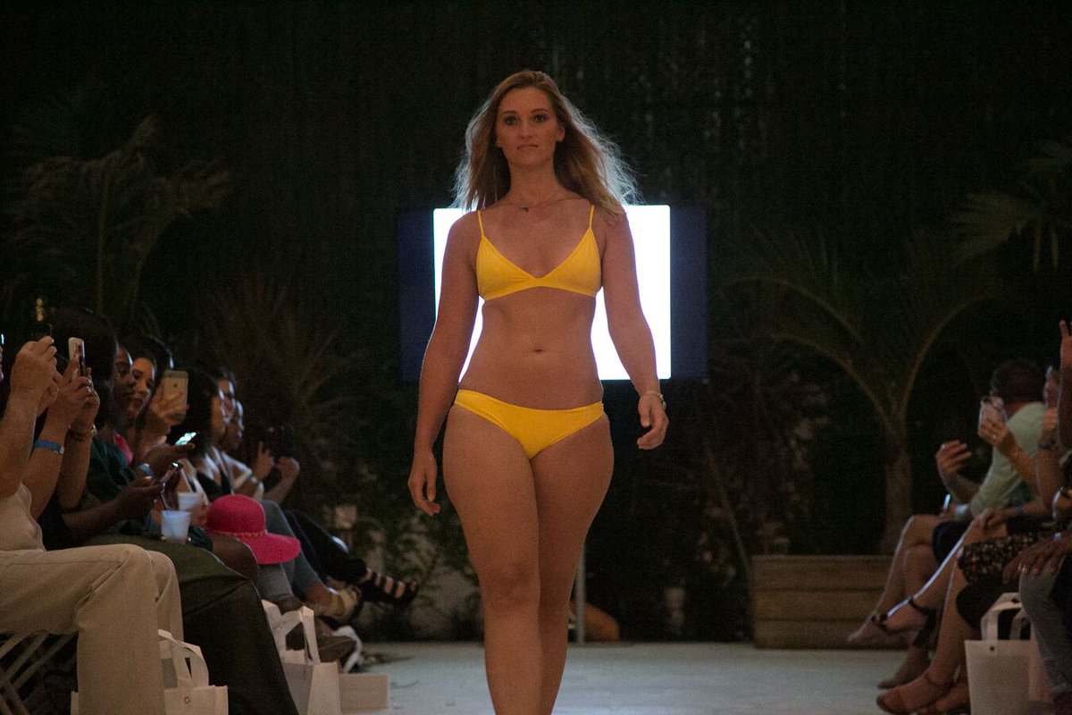 CLTModels's tweet image. #charlotte model Lindsey walking for Ama Bikinis in @descalzo_shows at #miamiswimweek earlier this year #qc #queencity