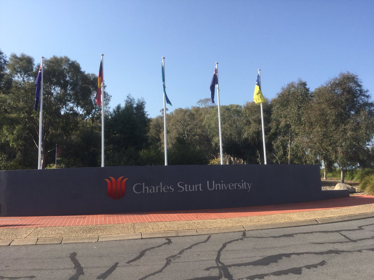 mdvienet's tweet photo. Visiting last #pharmacy students @CharlesSturtUni #WaggaWagga.  Celebrating the many @CharlesSturtUni graduates who completed the @MonashPharm intern training program &amp; are now pharmacists delivering excellent healthcare #DeanApolloni @EliseApolloni @Eleanna93 @HMKnowles ....... https://t.co/inXaGXYqP8