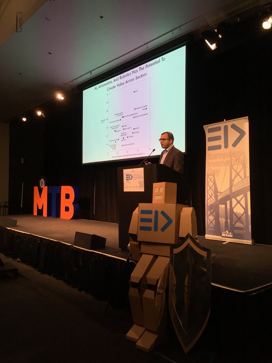 MindTheBridge's tweet photo. From #ICOs regulations to #Mobility to #GDPR to #Robotics and #AI.
"Robotics is having a huge impact on every major industry", also taking over #EID2018 🛡🤖 @ashishaaggarwal @GrishinRobotics #SEC2SV https://t.co/Kl1FRLG1cp