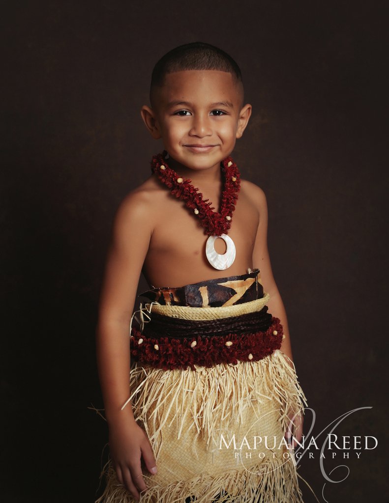 MapuanaReed's tweet photo. The Power of a Portrait.  Imagine in 30 years from now, Messiah looking back at this portrait of himself and remembering when he was 5.  

A portait is a ticket back in time to a moment that you can no longer have.  

#MapuanaReedPhotography #TauiviDesigns https://t.co/giJR95dn3X