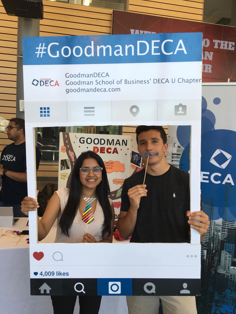GoodmanDECA's tweet photo. We had a wonderful time at Vendor Fair last week and enjoyed taking pictures with everyone in our new Goodman DECA Instagram Booth! If you did not get a chance to see and learn about us, we will be hosting our final Info Session this Thursday at 5pm in Plaza 410. See you there! https://t.co/OBwpFn0lMg