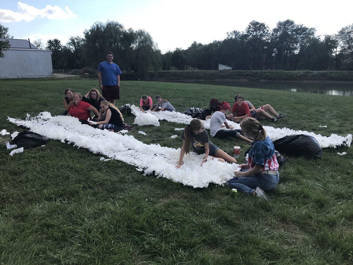 JeanetteBakerPD's tweet photo. Homecoming spirit and float building is in the air at Adrian!!@BlackhawksAHS https://t.co/jEntM2KwYD