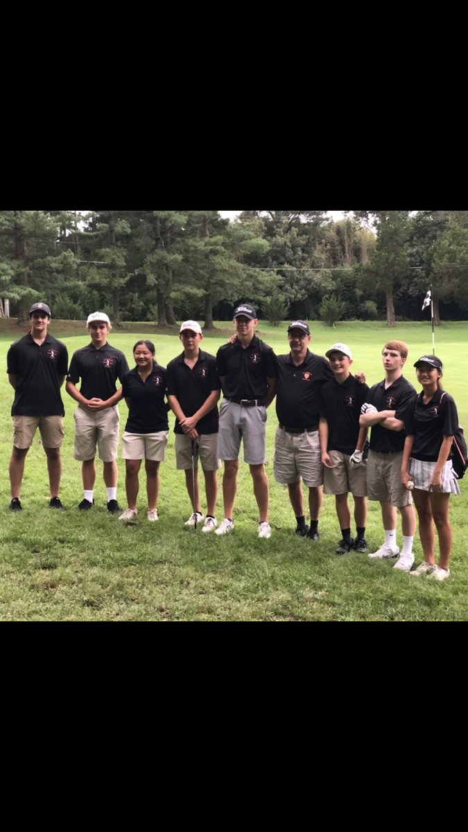 Hayfield Golf Team 4-0 after a victory over West Potomac!!!!!