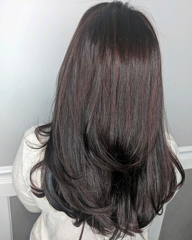 S I L K ✨
.
.
.
Hair: tianna_chanelle .
.
.
#phillyhairsalon #blowdrybar #beautifulblowouts #rittenhousesalon #rittenhousesquare #phillyhair #phillybesthair #phillybestsalons #bloout #blowdrybar #phillyhairstyle #roundbrush #modernsalon #behindthechairblowdrybar,phillyhairstyle,