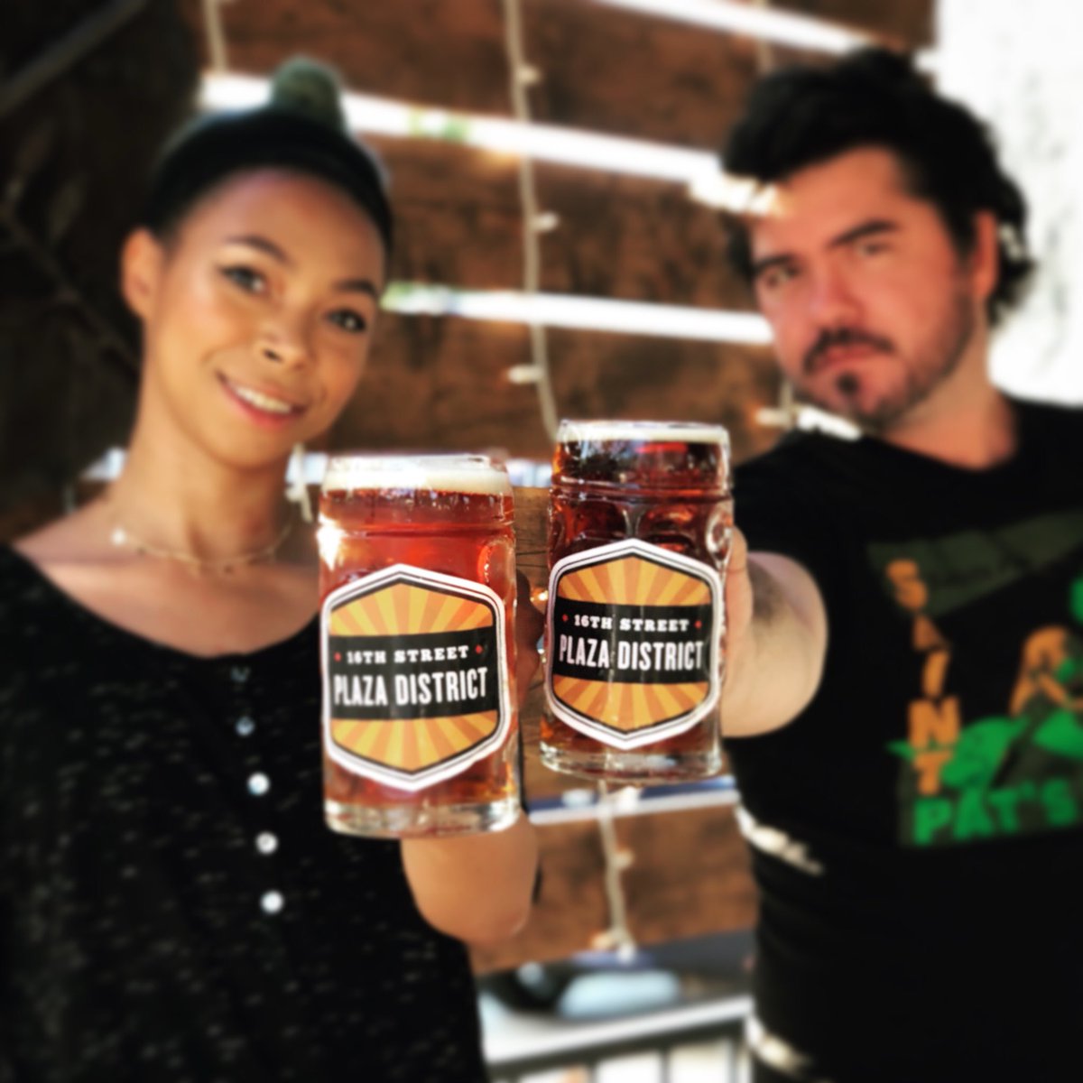 plazadistrict's tweet photo. Raise a stein this Friday at LIVE! On the Plaza for Oktoberfest. Stein holding competition at 9pm &amp; signups at 8:30pm @saintsokc! -
-
#liveontheplaza #oktoberfest #oktoberfestokc #seeokc #drinklocal https://t.co/xigQ3QeExO