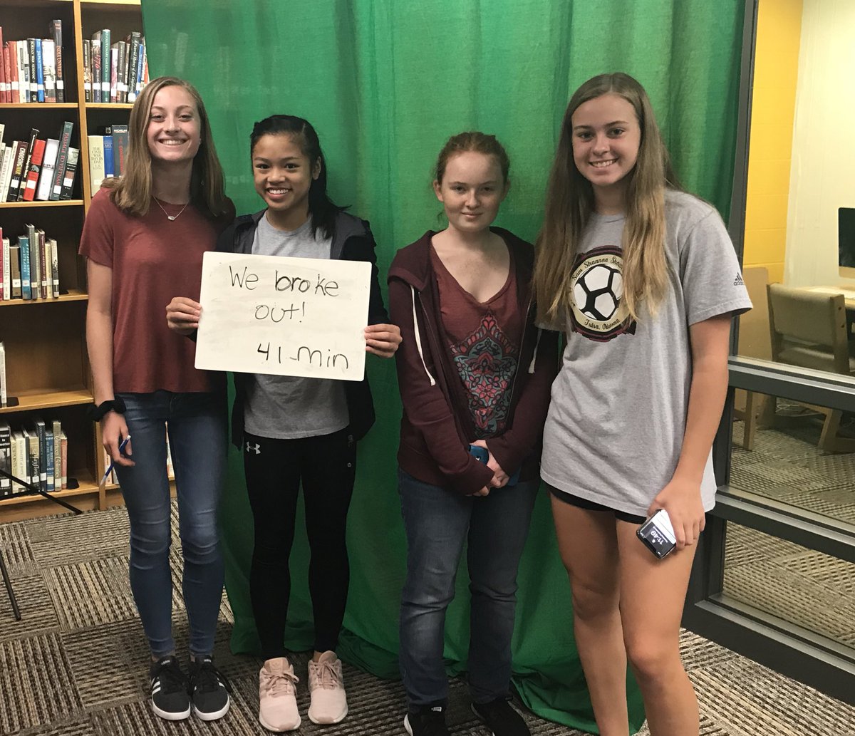 BVHLibrary's tweet image. Freshman library orientation breakout!  Way to go BV Tigers! #LibrariesCount #Teamwork @BVHLibrary @bvlibraries