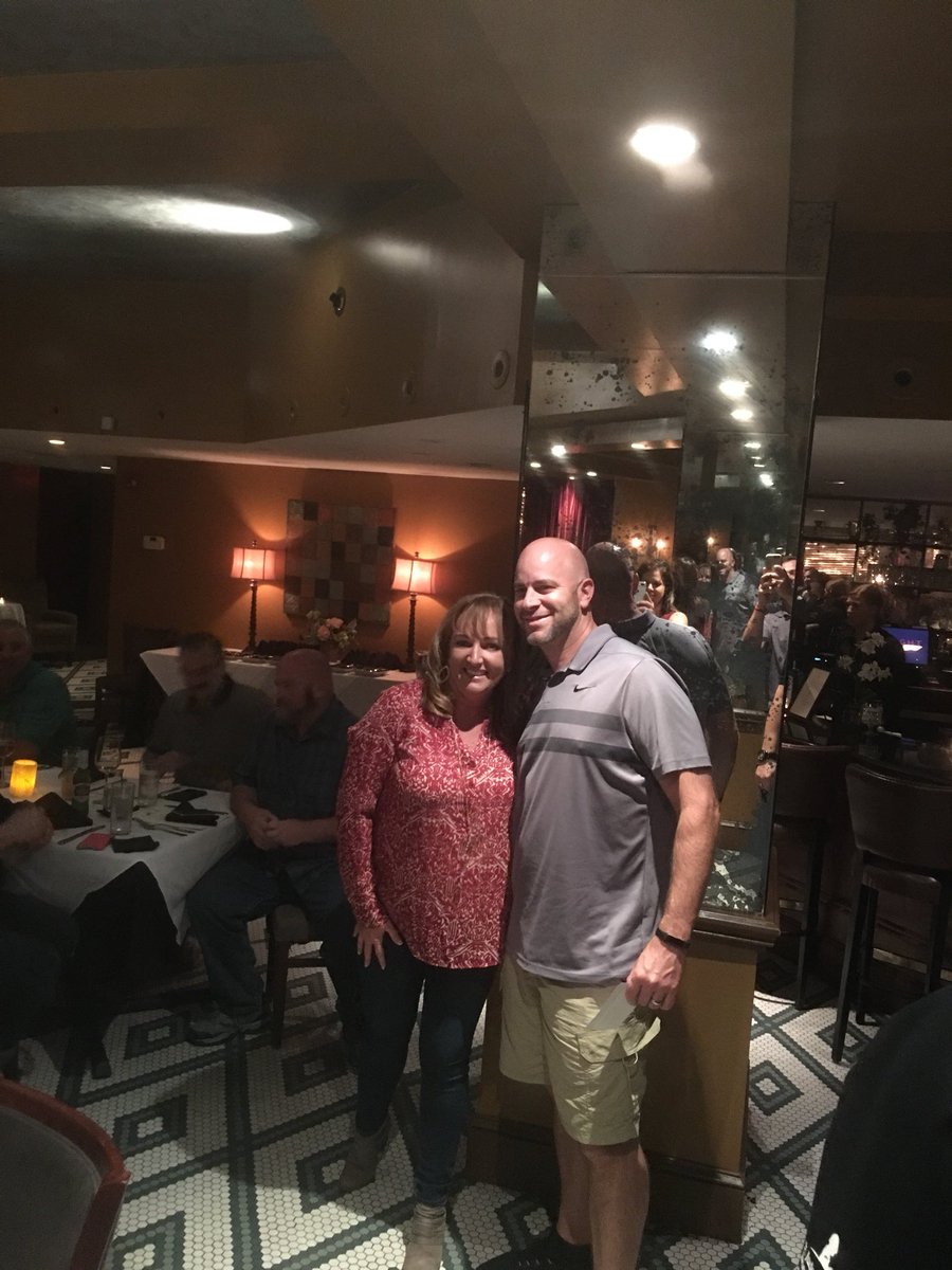 EricHalfpap tweet media