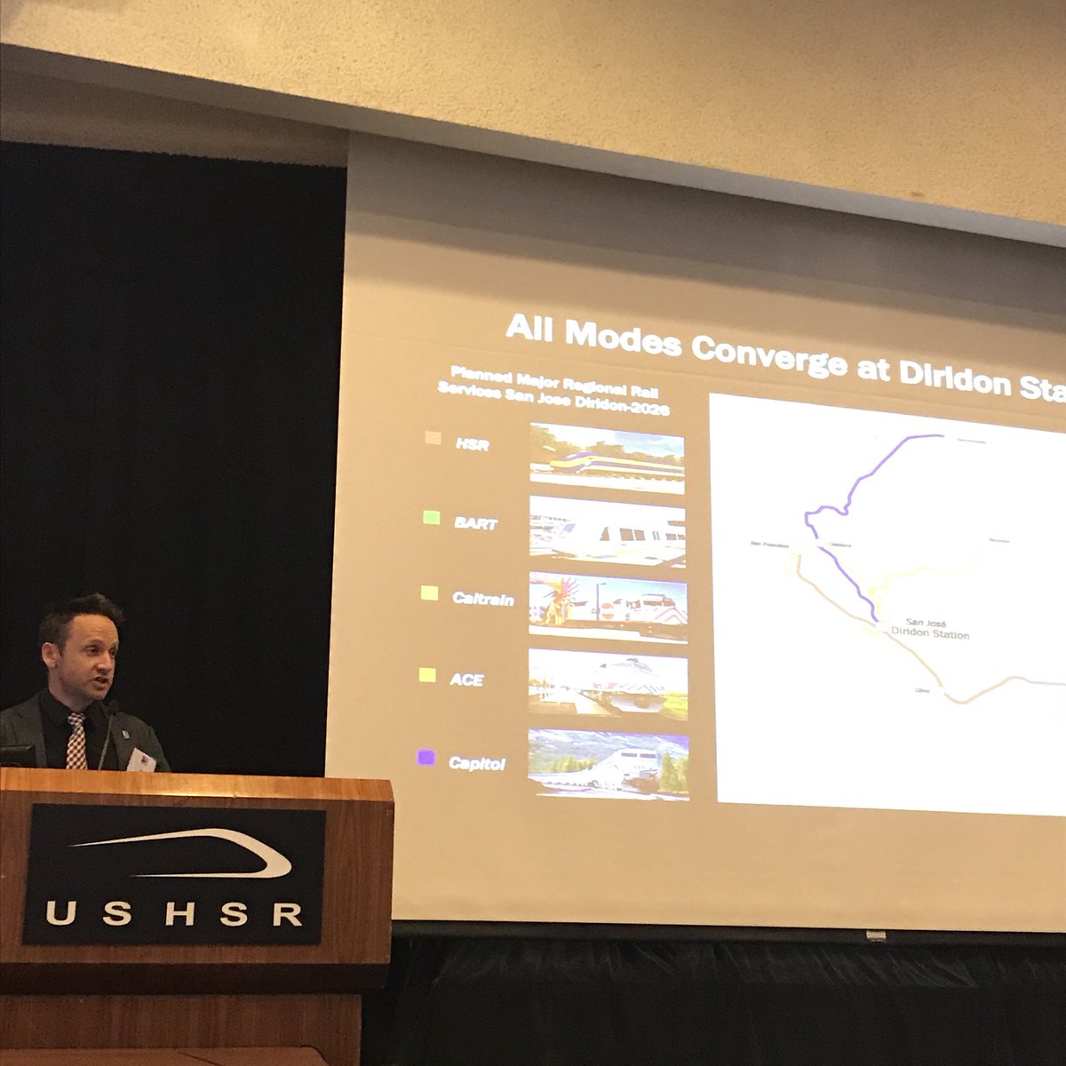 MinetaTrans's tweet image. @ericeidlin of @SanJoseDOT talks @Google campus and its relationship to Diridon Station in expectancy of #HSR in @CityofSanJose #facts #HSRLS