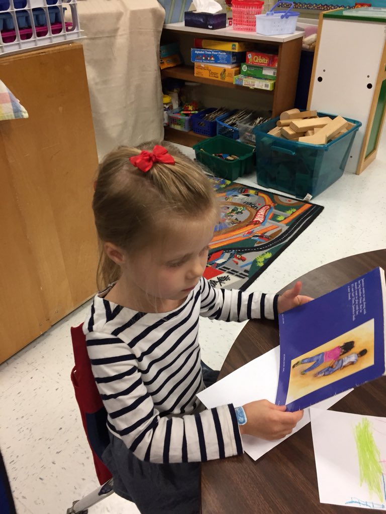 SharonNokovich's tweet photo. Look at us reading the pictures! #3waystoread https://t.co/f2sj0KIVPg